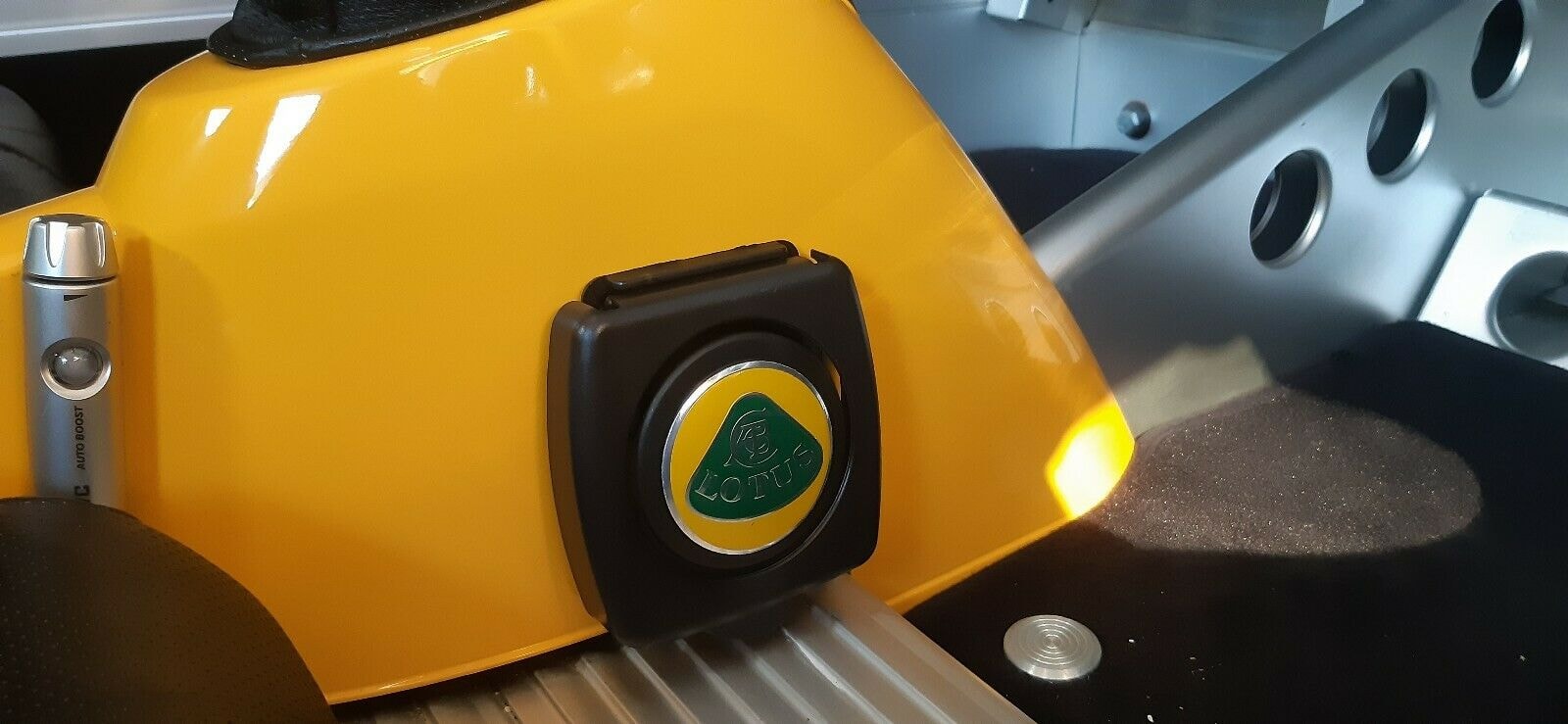 Adjustable Folding Cup Drink Holder for Lotus Elise Exige